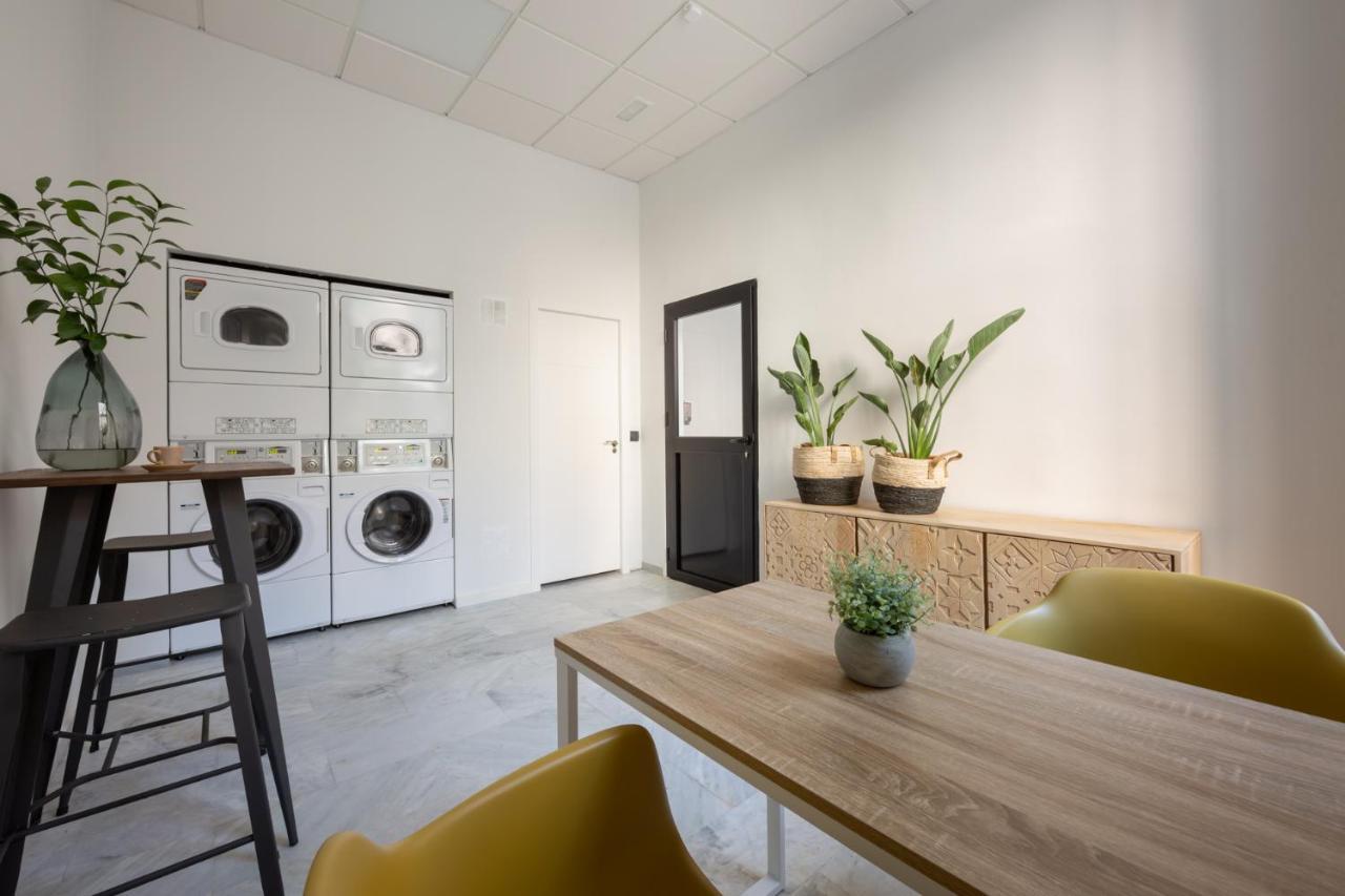 Flipco Malaga Apartment Bagian luar foto